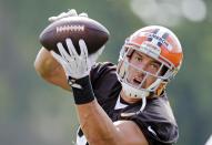 Cleveland Browns tight end Jordan Cameron makes a catch during NFL football training camp, Saturday, July 26, 2014, in Berea, Ohio. (AP Photo/Mark Duncan)