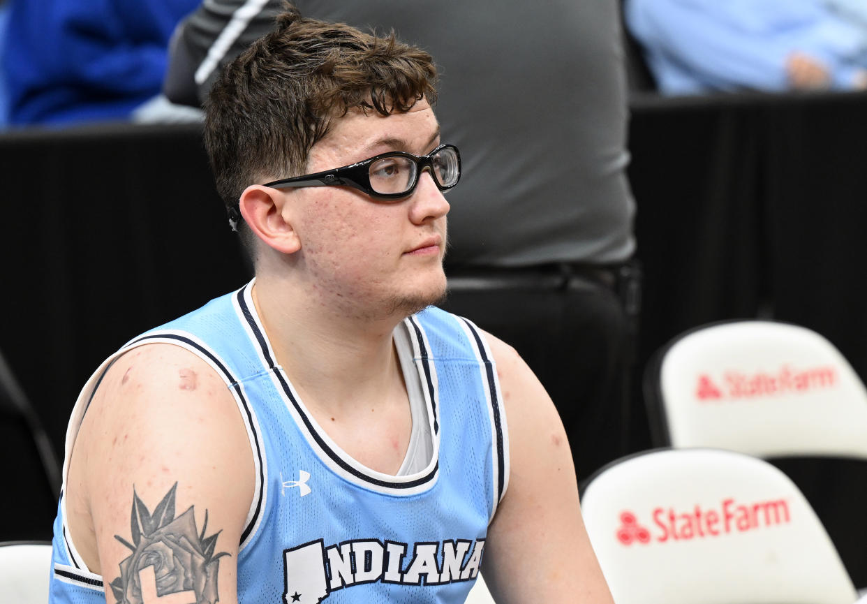 ST. LOUIS, MO - MARCH 10: Indiana State center Robbie Avila (21) waits on the bench to go into the game during the Missouri Valley Conference Tournament championship game between the Indiana State Sycamore and the Drake Bulldogs on March 10, 2024, at Enterprise Center in St. Louis, MO. (Photo by Keith Gillett/Icon Sportswire via Getty Images)