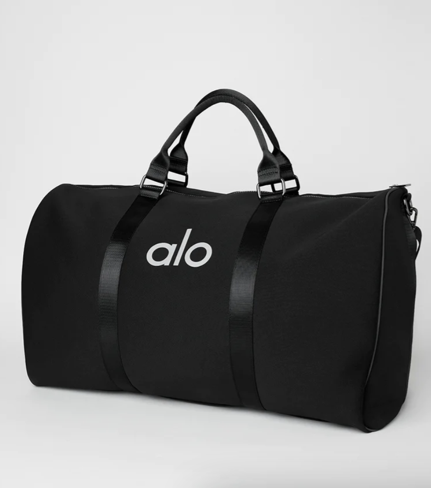 A photo of Alo Yoga duffle bag.