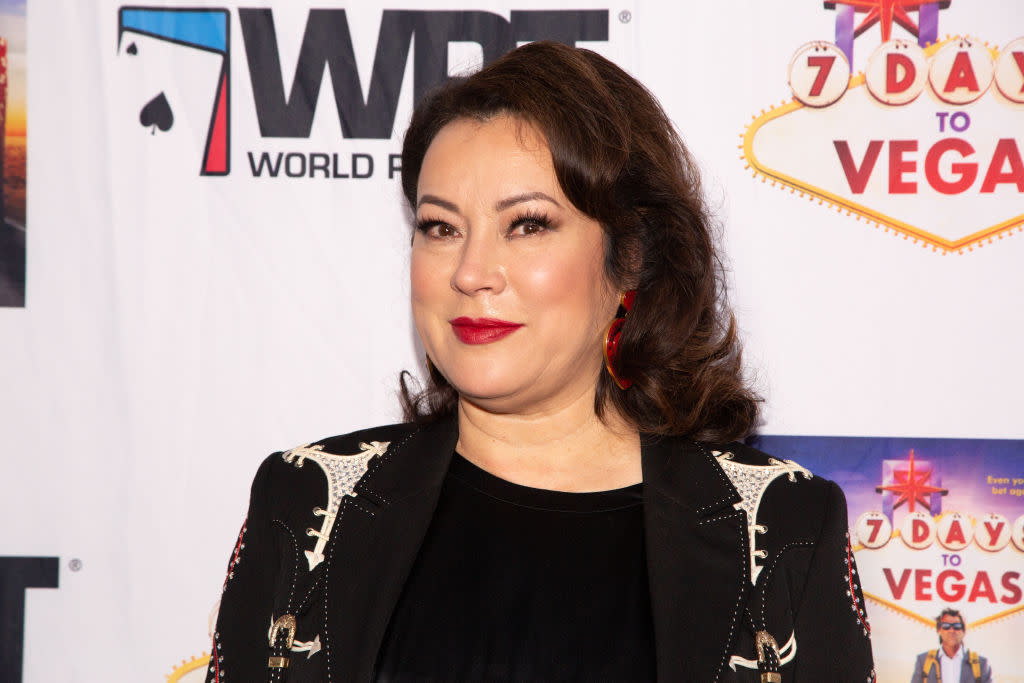 Jennifer Tilly says her friend Alexandra Grant and Keanu Reeves make a "perfect couple." (Photo: Gabriel Olsen/Getty Images)