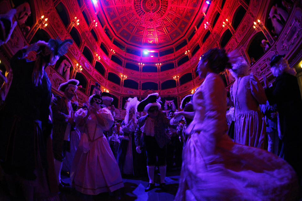 Masked ball at the Manoel Theatre