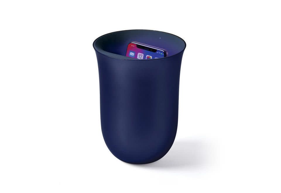 Wireless Charging Station with UV Sanitizer