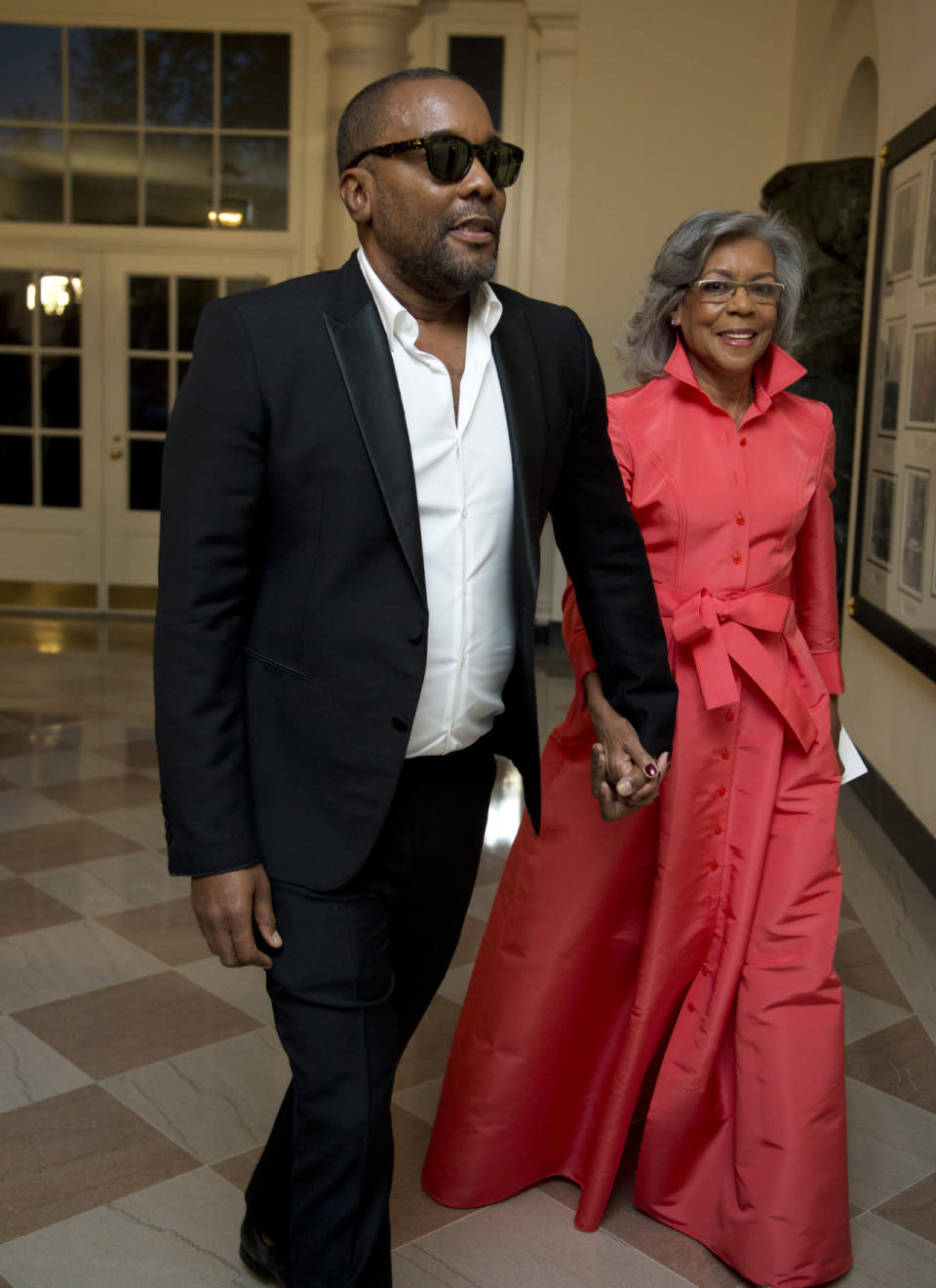 Lee Daniels with his mother, Clara Daniels, at the State Dinner in honor of Chinese President Xi Jinping, in the East Room of the White House in Washington, DC.