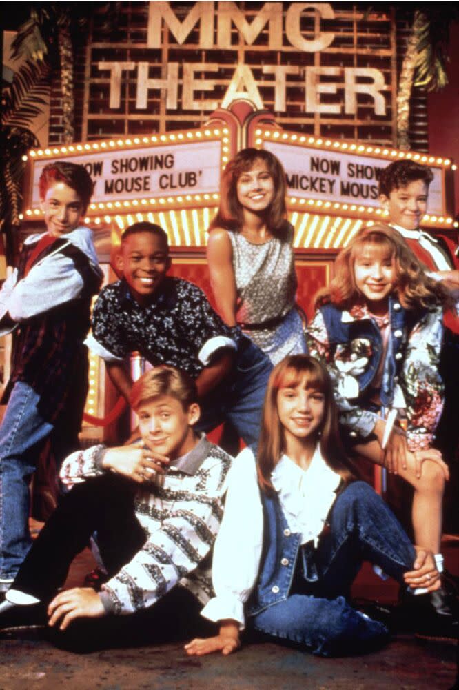 Justin Timberlake (top right) and Ryan Gosling (bottom left) on the set of the Mickey Mouse Club  | Everett