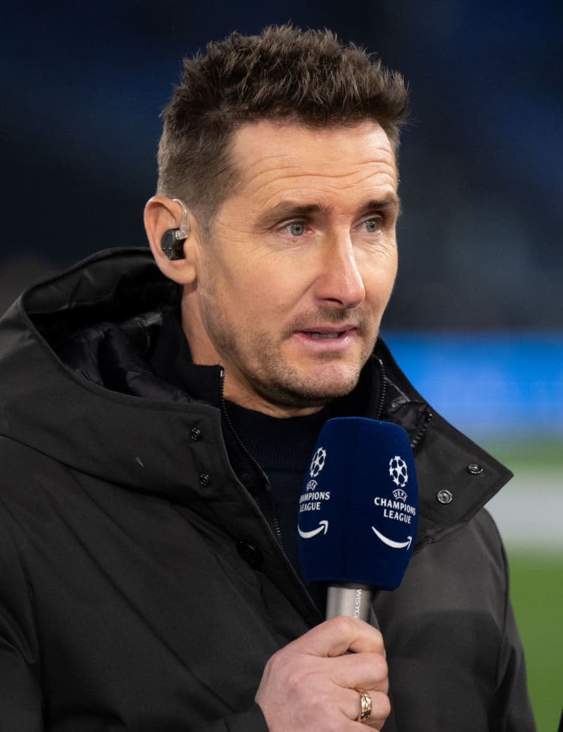 Former footballer Miroslav Klose, speaks ahead of the UEFA Champions League soccer match betwwen Lazio Rome and Bayern Munich at the Stadio Olimpico di Roma. Former Bayern Munich striker and 2014 World Cup winner Klose believes that the Bavarians' decision to part ways with coach Thomas Tuchel at the end of the season was too hasty. Sven Hoppe/dpa