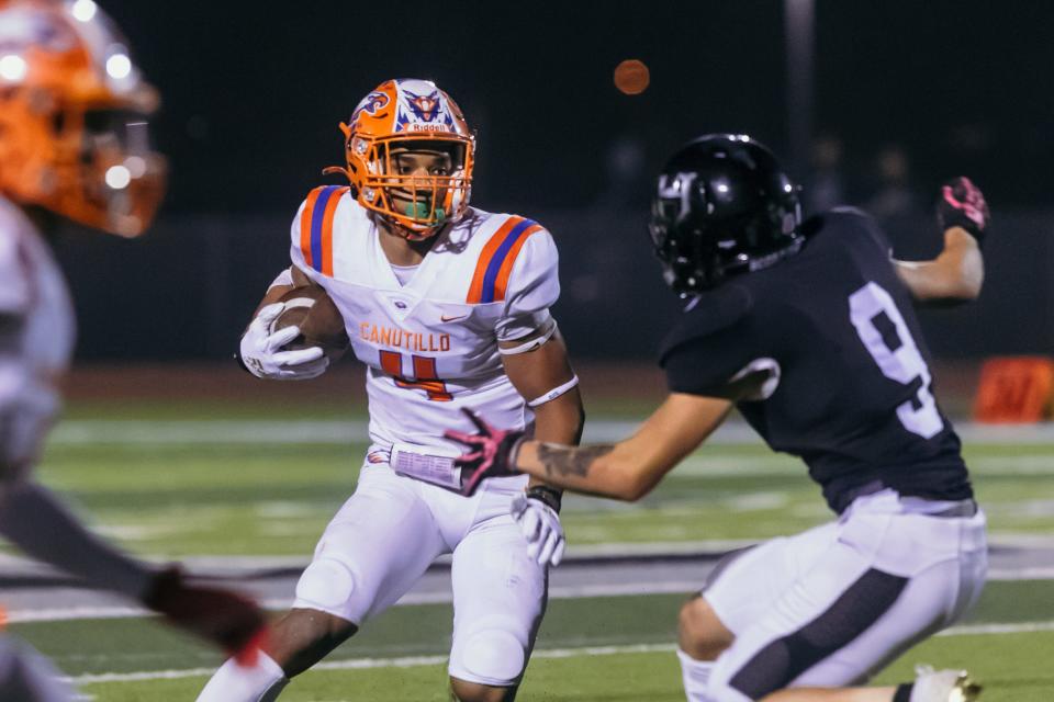 Canutillo's Lj Martin (4) at a high school football game against Horizon at Horizon High School on Friday, Nov. 5, 2021 in Horizon City, Texas.