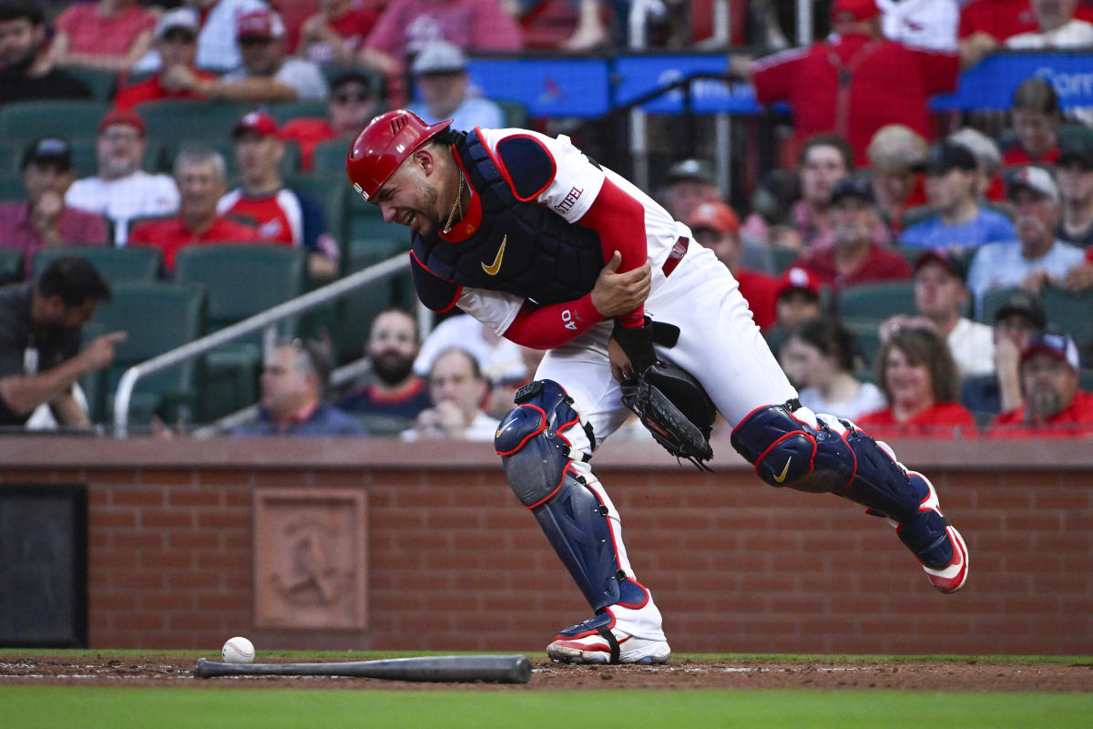 St. Louis Cardinals Catcher Willson Contreras Out for 6-8 Weeks After Left Arm Fracture in Martinez Swing