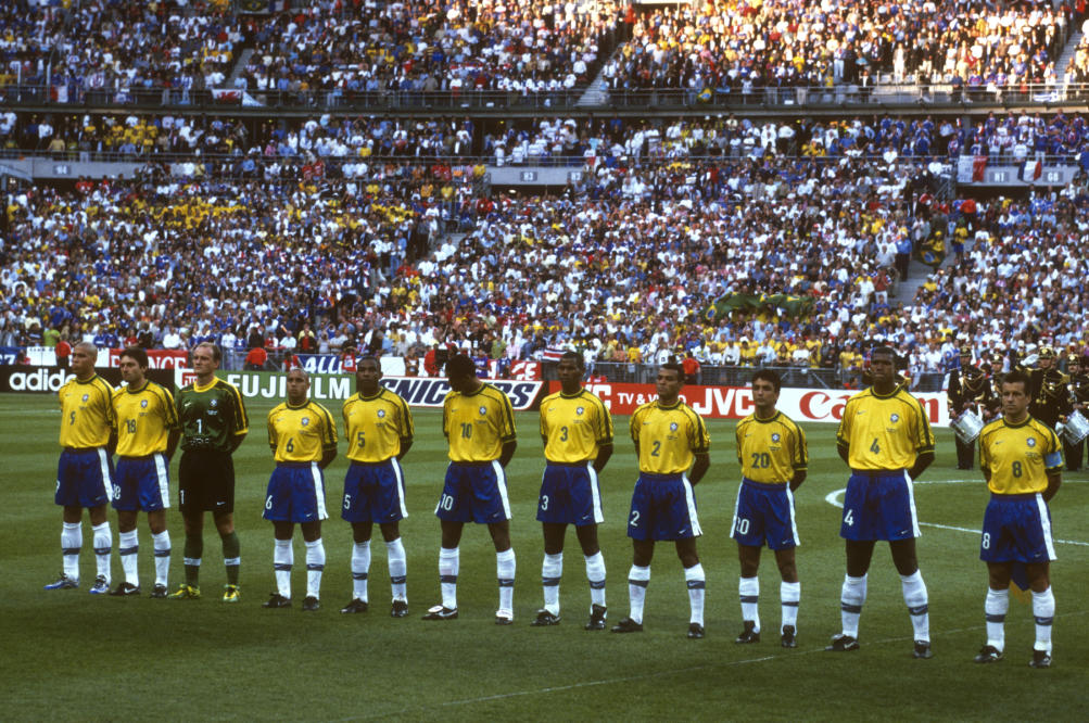 RARO LOUIS VUITTON FÚTBOL - COPA DEL MUNDO FRANCIA 98. Otros