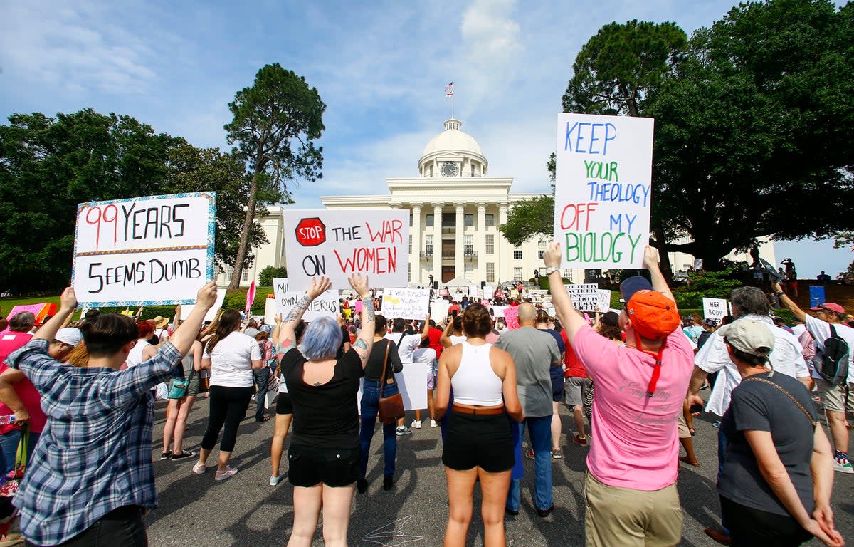 Protesters demonstrate against Alabama’s new ban on IVF  (Copyright 2019 The Associated Press. All rights reserved.)