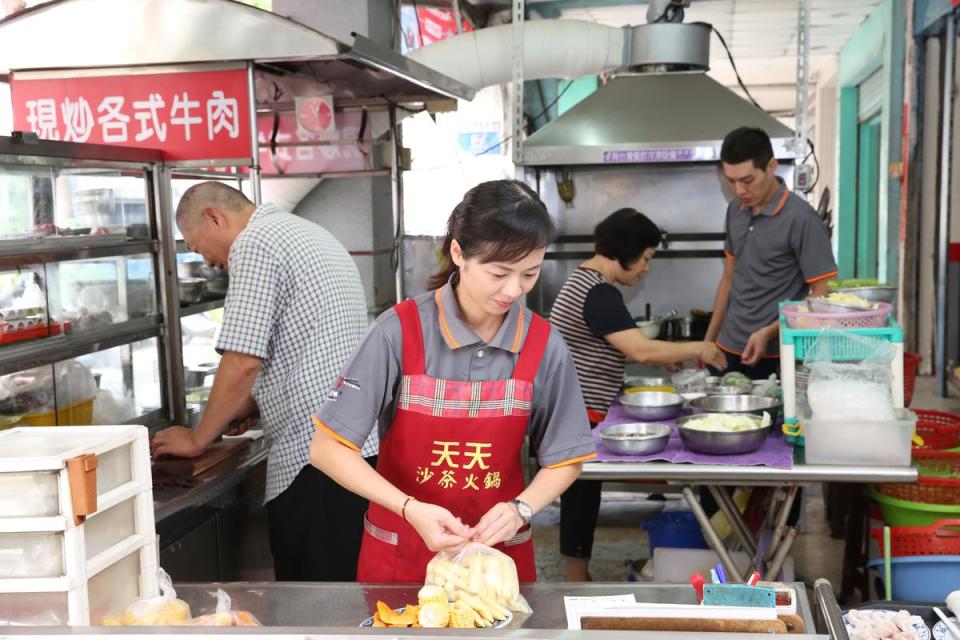 沙茶從汕頭飄洋過海到台灣，滋味傳到第三代依然不變。