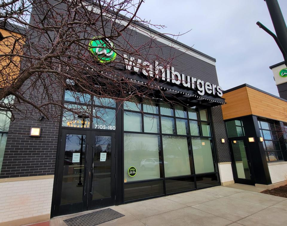 Hy-Vee closed the Wahlburgers in Jordan Creek Town Center.