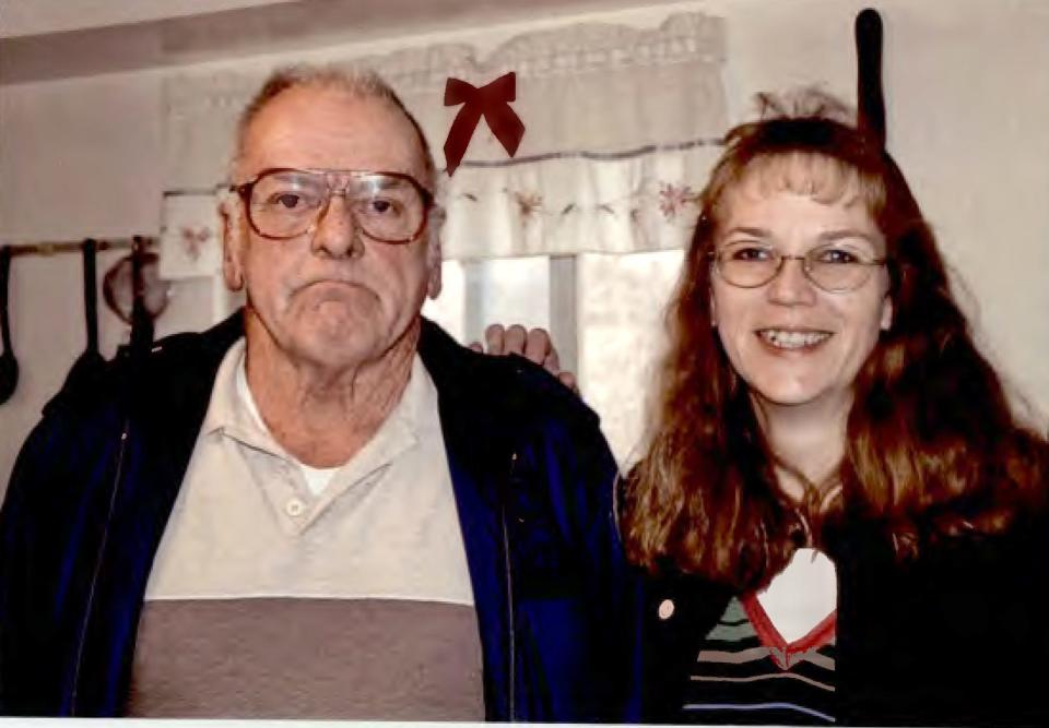 Felix “Kirk” McDermott, 82, with his daughter, Melanie Proctor. When McDermott’s blood-sugar level plummeted before his death April 9, 2018, medical records do not indicate that anyone ordered a blood test that could have detected the unprescribed insulin investigators now believe coursed through his veins, killing him.