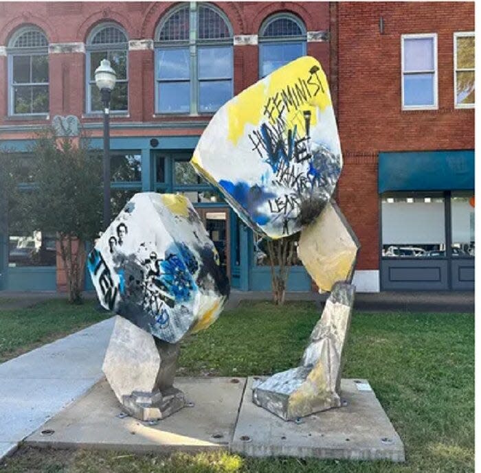 During the month of June, Dogwood Arts installed 26 sculptures in and around the city of Knoxville for its 2023-2024 Art in Public Places Sculpture Exhibition. The exhibition will run through June 2024. June, 2023