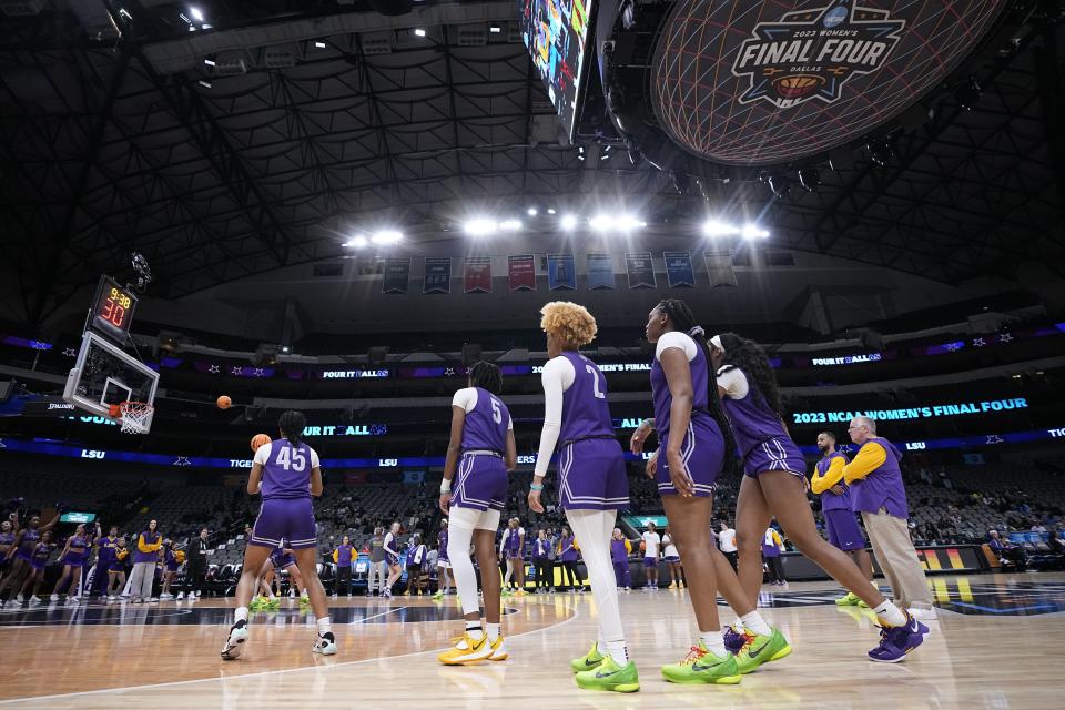 LSU players run a drill during a practice session for an NCAA Women's Final Four semifinals basketball game Thursday, March 30, 2023, in Dallas. (AP Photo/Tony Gutierrez)