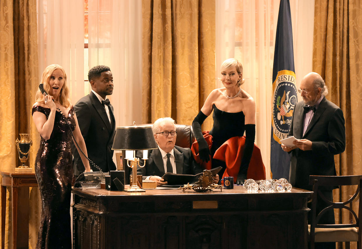 The West Wing Cast Reunites at 2024 Emmy Awards 25 Years After Show Premiere