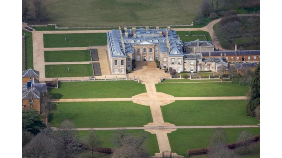 aerial photograph of althorp house home to charles spencer