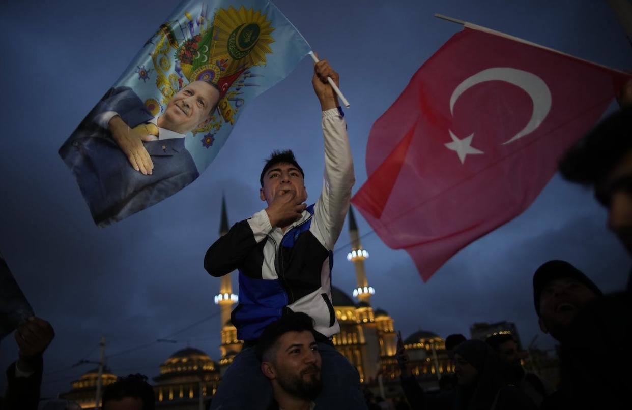 Supporters of Recep Tayyip Erdoğan celebrate in Istanbul on May 28, 2023. <a href="https://newsroom.ap.org/detail/TurkeyElection/7ccdfea232cc4bebb7071e84ed681682/photo?Query=erdogan&mediaType=photo&sortBy=arrivaldatetime:desc&dateRange=Anytime&totalCount=23036&currentItemNo=6" rel="nofollow noopener" target="_blank" data-ylk="slk:AP Photo/Emrah Gurel, File;elm:context_link;itc:0;sec:content-canvas" class="link ">AP Photo/Emrah Gurel, File</a>