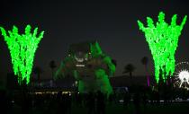 A large-scale moving sculpture called "Escape Velocity" by the Poetic Kinetics is pictured at the Coachella Valley Music and Arts Festival in Indio, California April 13, 2014. REUTERS/Mario Anzuoni (UNITED STATES - Tags: ENTERTAINMENT)