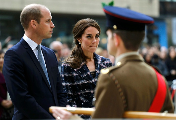 La pareja comenzó el viernes con una serie de visitas en Manchester.