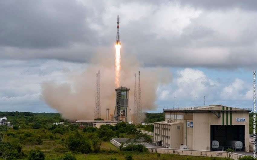 OneWeb Eutelsat satellite