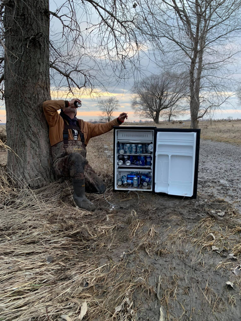 The pair tucked into a couple of beers but promised to reunite the fridge with its rightful owner. Source: Facebook/Nebraska through the lens