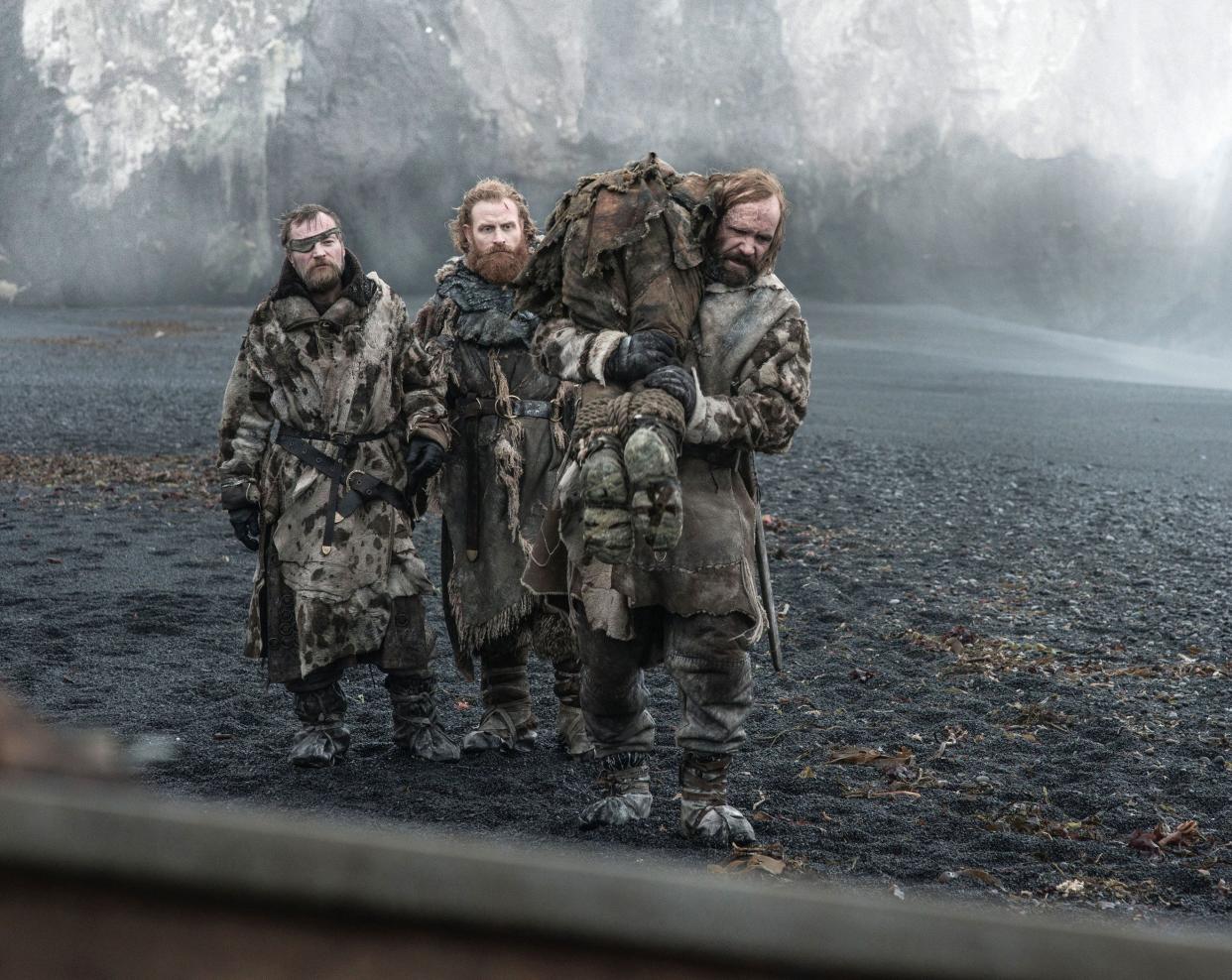 Tormund and The Hound of ‘Game of Thrones’. (PHOTO: HBO)