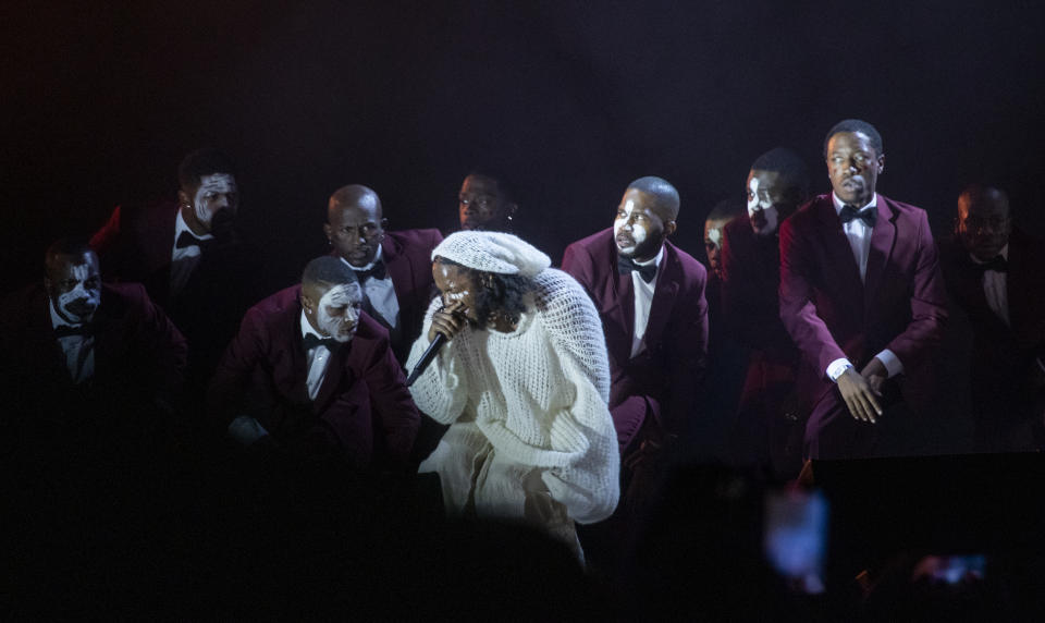 Las Vegas, CA - November 12: Friday's headliner Kendrick Lamar performs on the Frank Stage on the first day of the three-day Day N Vegas hip-hop music festival at the Las Vegas Festival Grounds in Las Vegas Friday, Nov. 12, 2021. (Allen J. Schaben / Los Angeles Times via Getty Images)