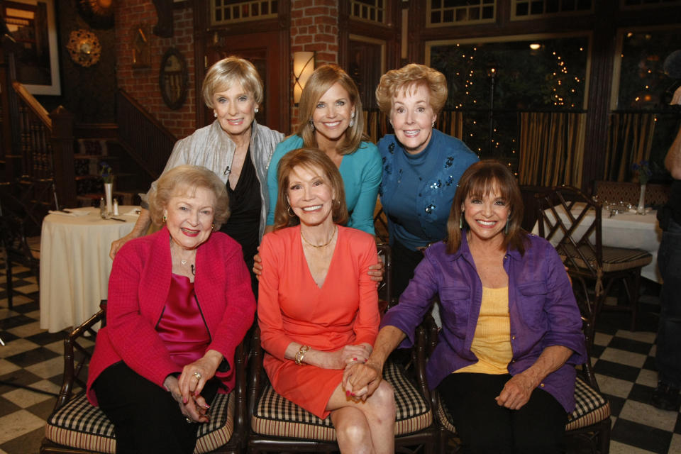 <p>The cast of '"Hot in Cleveland" <a href="http://www.people.com/people/article/0,,20688559,00.html">got together for a reunion with the cast of "The Mary Tyler Moore Show,"</a>&nbsp;and the result was this awesome group photo.</p>