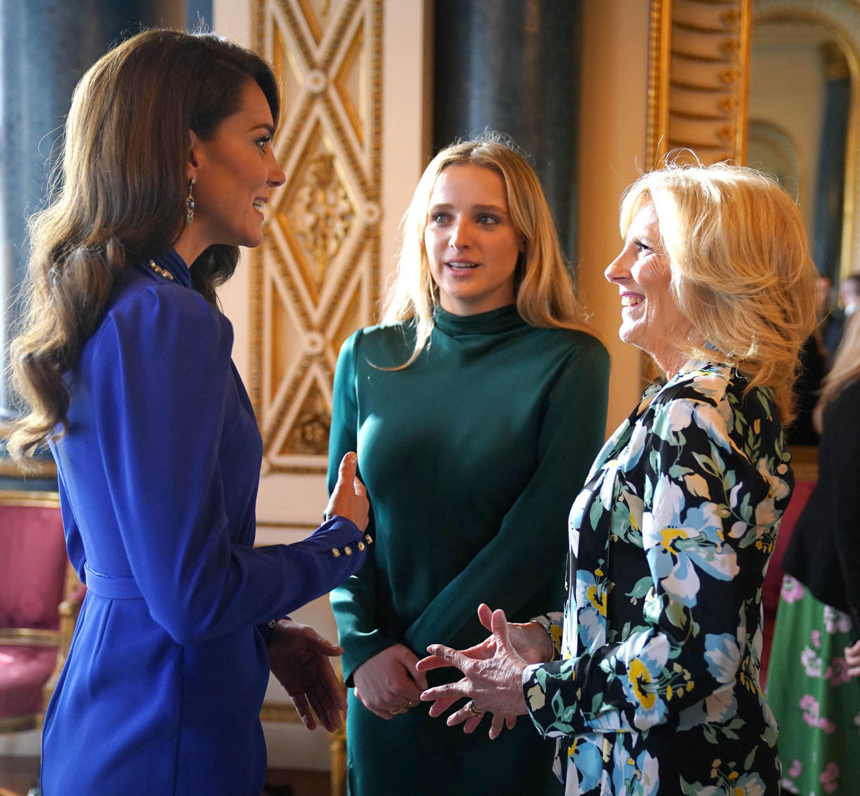 Britain's Catherine, Princess of Wales (L) speaks with US First Lady Jill Biden (R) and her grand daughter Finnegan Biden  (Jacob King / POOL / AFP via Getty Images)