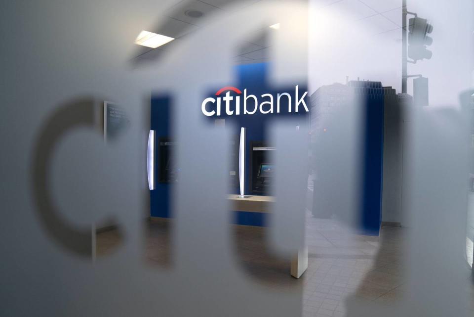 citi uruguay se va 1 bloomberg