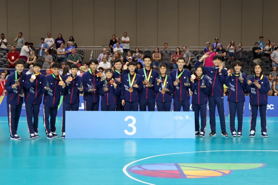 伯明罕世界運動會中華合球隊勇奪銅牌。(教育部體育署提供)