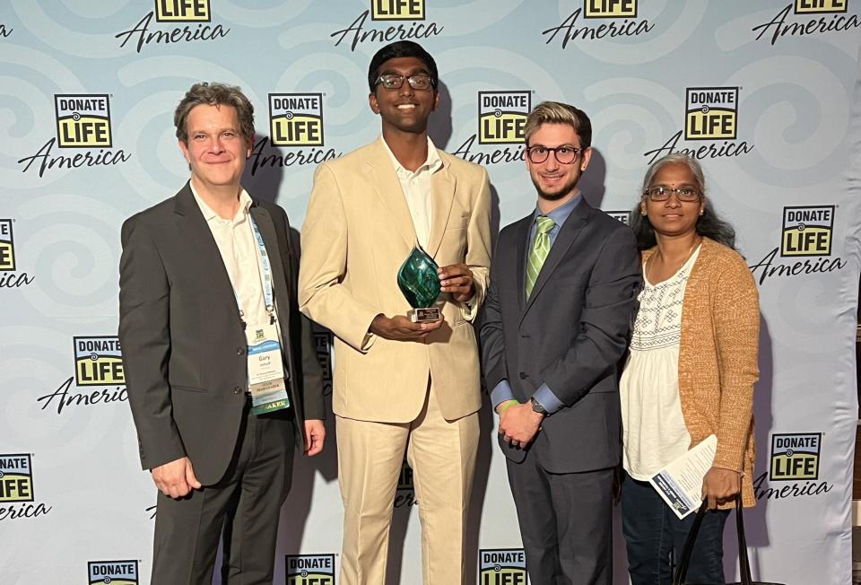 Donate Life America presented its 2023 Excellence in Youth Education Award to Piscataway High School’s Donate Life Club for its efforts in raising awareness about the importance of saving and enhancing lives through organ and tissue donation and transplantation.