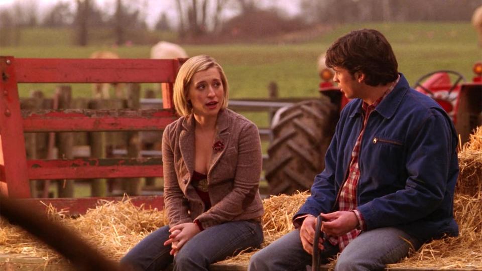 Smallville Alison Mack as Chloe and Tom Welling as Clark Kent