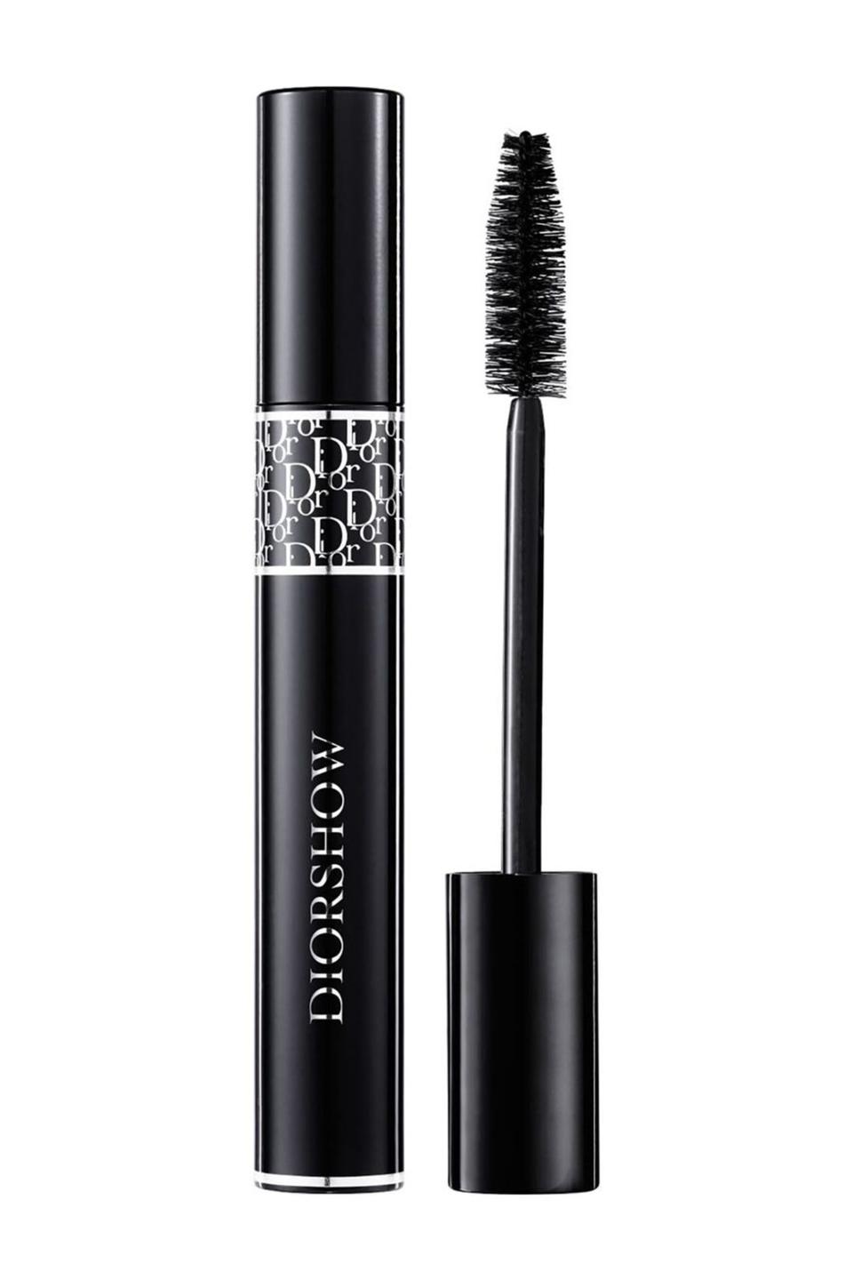 4) Diorshow Lash-Extension Effect Volume Mascara