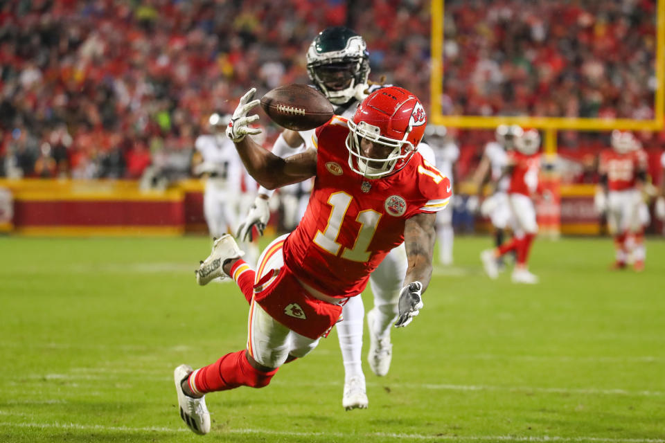 KANSAS CITY, MO - NOVEMBER 20: Kansas City Chiefs wide receiver Marquez Valdes-Scantling (11) drops a sure touchdown late in the fourth quarter of an NFL football game between the Philadelphia Eagles and Kansas City Chiefs on Nov 20, 2023 at GEHA Field at Arrowhead Stadium in Kansas City, MO. (Photo by Scott Winters/Icon Sportswire via Getty Images)