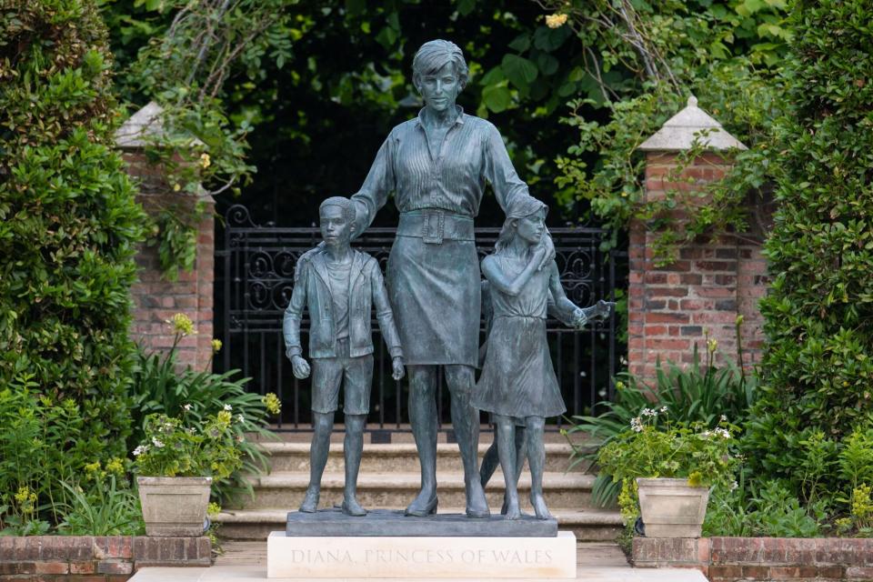 Princess Diana Statue Unveiling At Kensington Palace