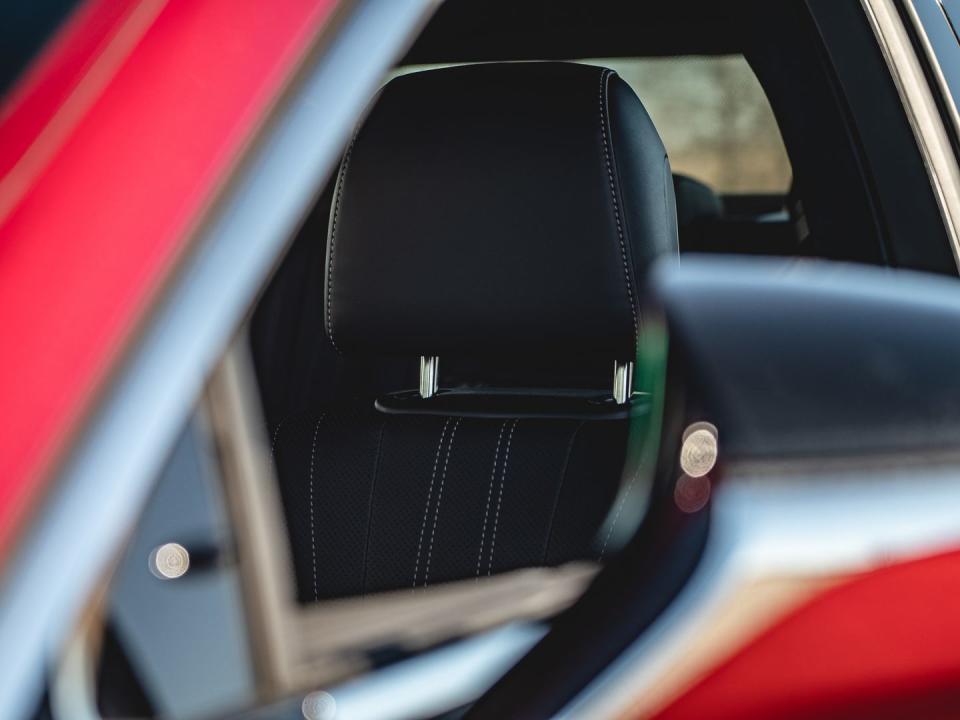 View Photos of the 2019 Lexus LS500h Hybrid