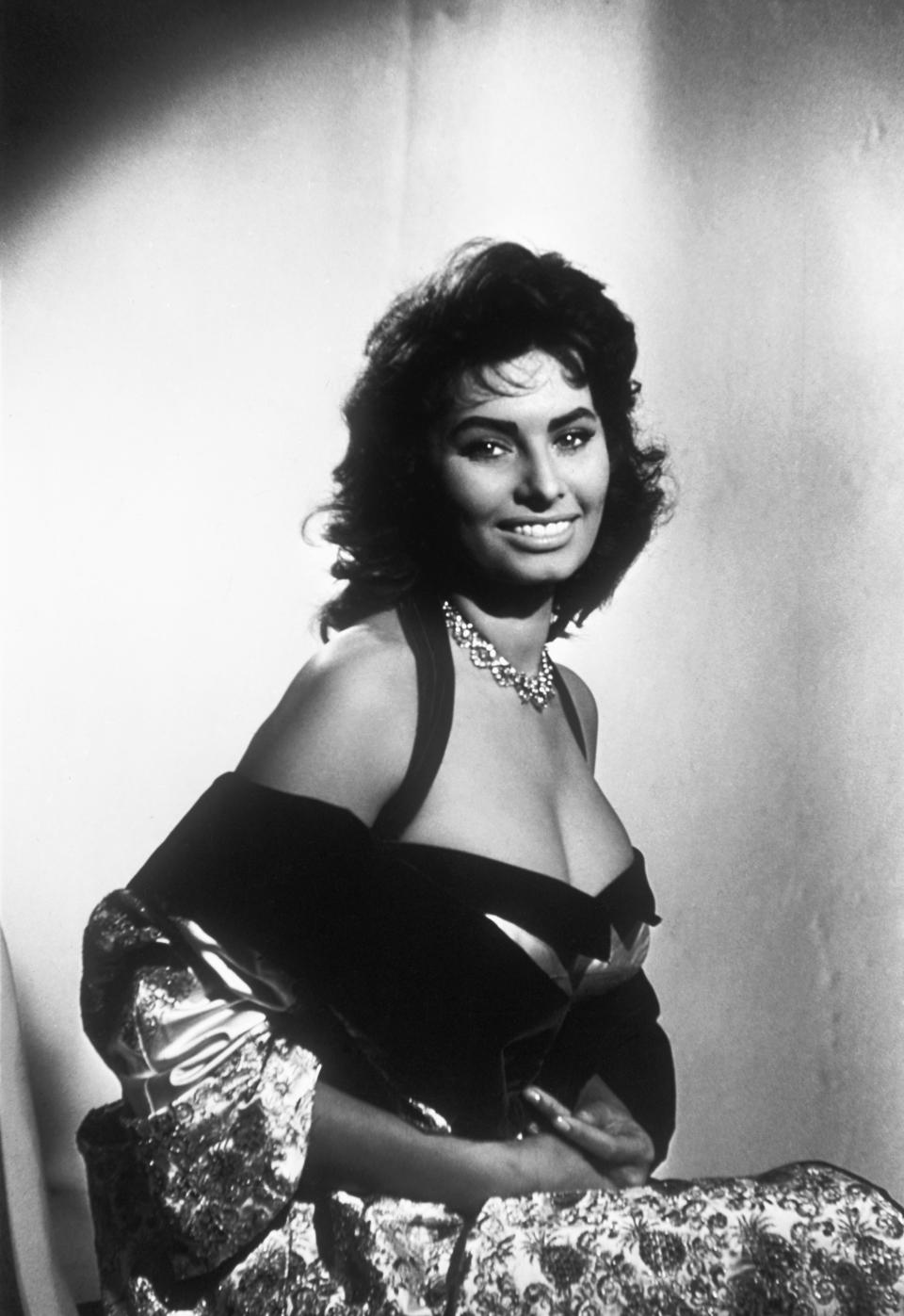 Icône du cinéma et beauté légendaire, Sophia Loren souffle ses 84 bougies