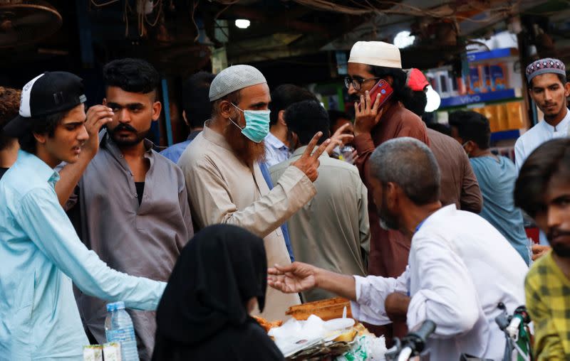 Outbreak of the coronavirus disease (COVID-19) in Karachi