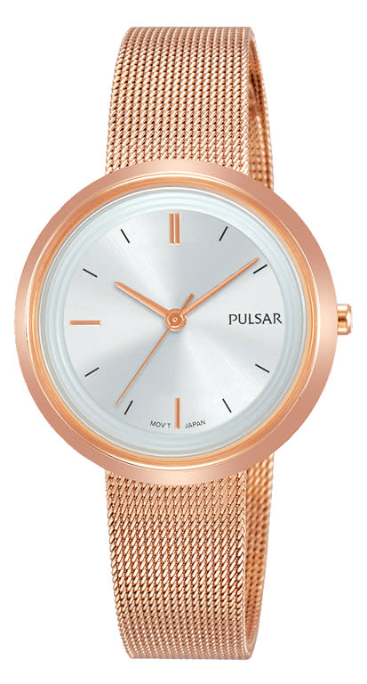 <p>If you feel like splashing out on mum, rose gold watches never go out of fashion. Photo: Supplied </p>