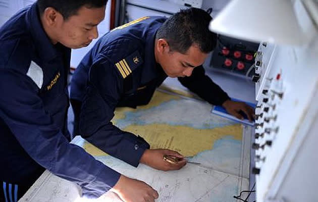 American investigators suspect that Malaysia Airlines flight MH370 stayed in the air for about four hours past the time it reached its last confirmed location, the Wall Street Journal reported today. (Malaysian Insider photo)