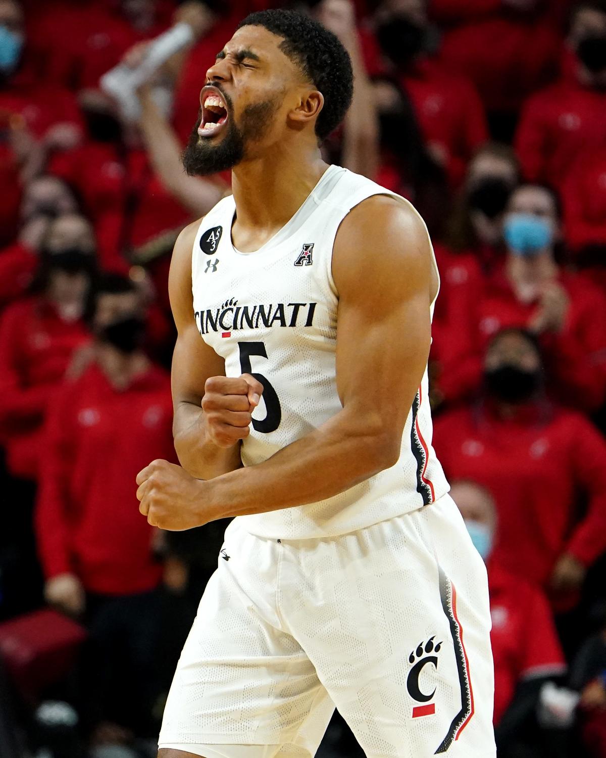 Cincinnati Bearcats men's basketball First look at the full 202223