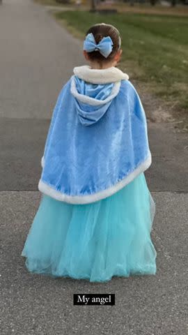 <p>Shawn Johnson/Instagram</p> Shawn Johnson shares adorable snap of her daughter, Drew, dressed as Cinderella for Halloween