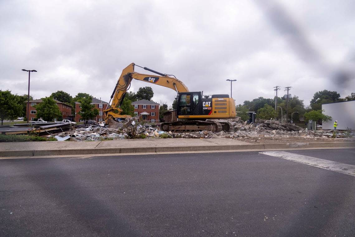 Leftover debris from the closed Coba Cocina restaurant building on Wednesday, July 17, 2024, at 2041 Richmond Rd. in Lexington, Ky.