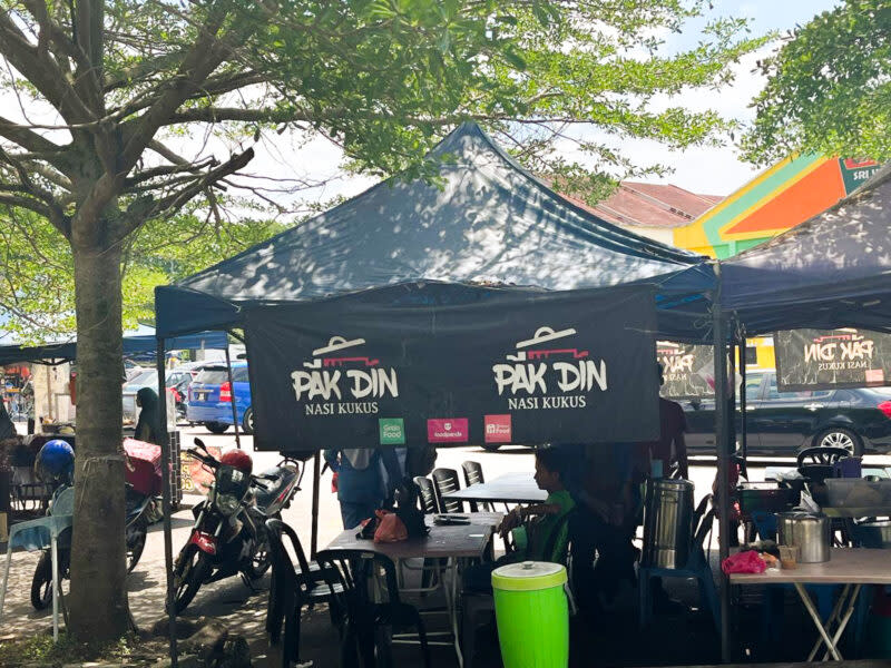 Pak Din Nasi Kukus - Stall front