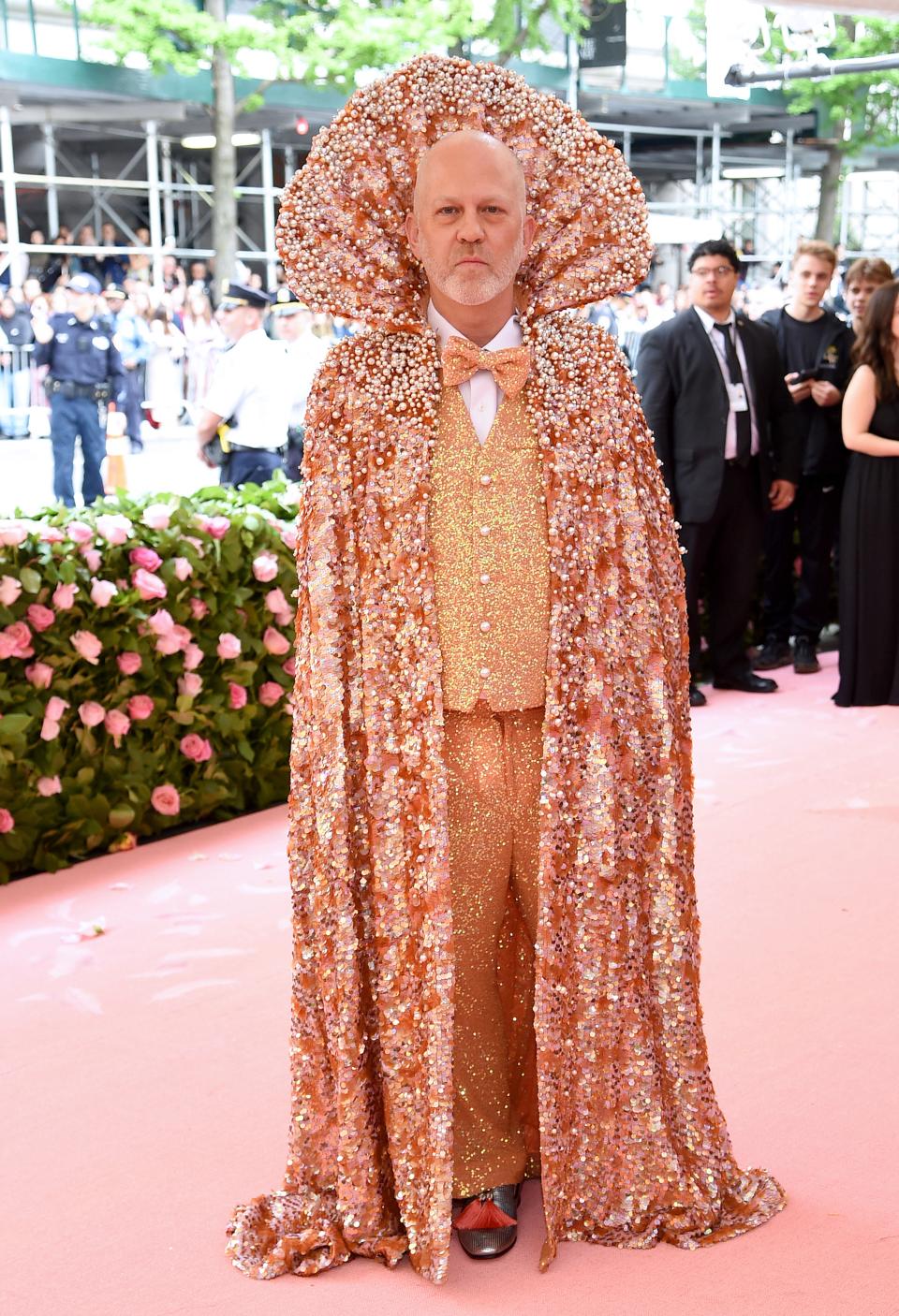 <h1 class="title">Ryan Murphy in Christian Siriano</h1><cite class="credit">Photo: Getty Images</cite>