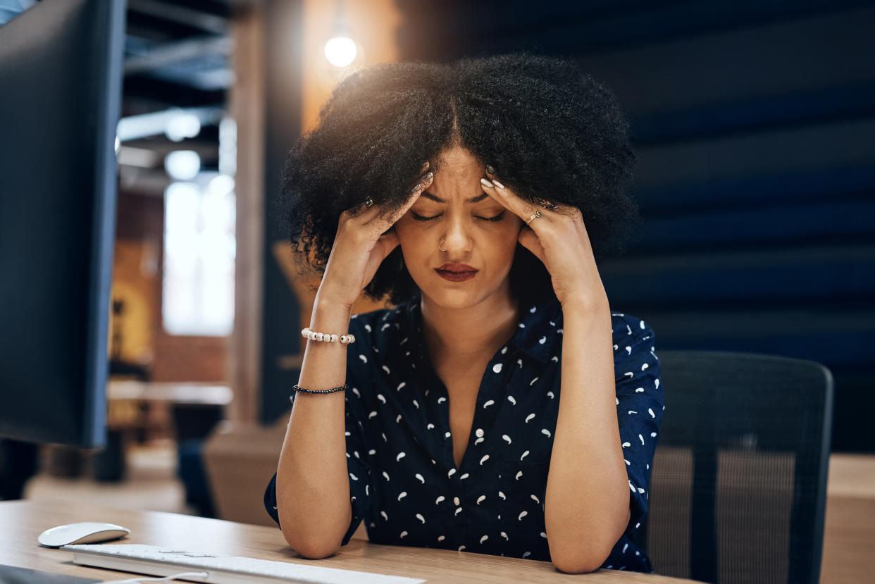 What migraine sufferers need to know in light of GlaxoSmithKline temporarily halting production of Excedrin Extra Strength and Excedrin Migraine. (Photo: Getty Images)