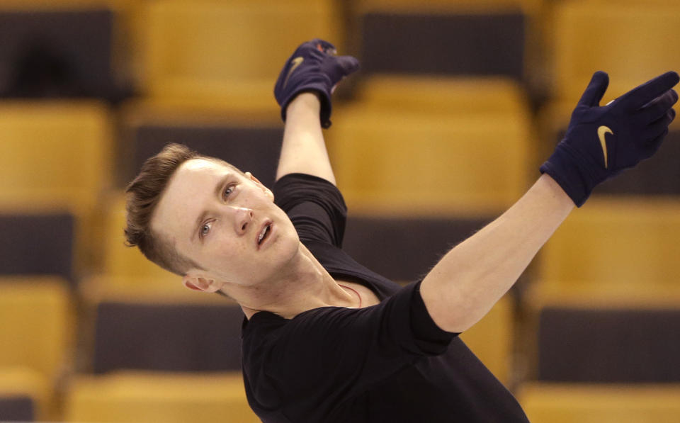 Jeremy Abbott skates during practice at the U.S. Figure Skating Championships Wednesday, Jan. 8, 2014 in Boston. (AP Photo/Steven Senne)