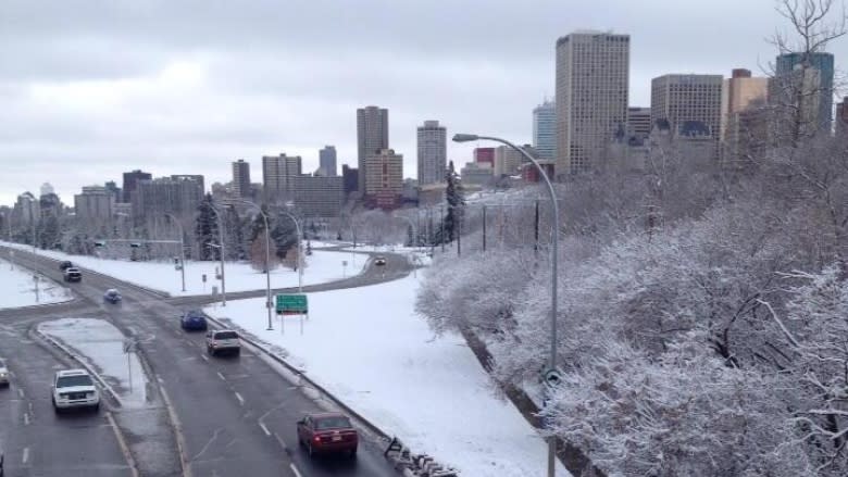Edmonton, along with much of west-central Alta. are under a snowfall warning Thursday night.