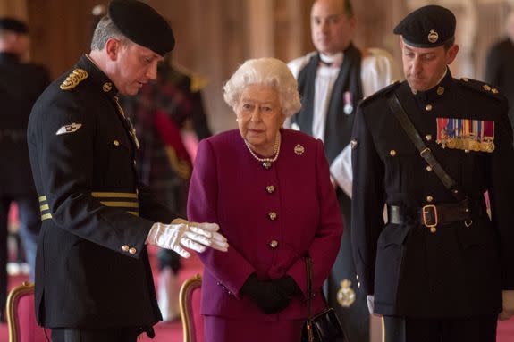 Don't keep eating after Queen Elizabeth II has finished.